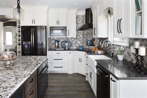 cabinet colors with stainless steel appliances|colors that work with stainless steel.